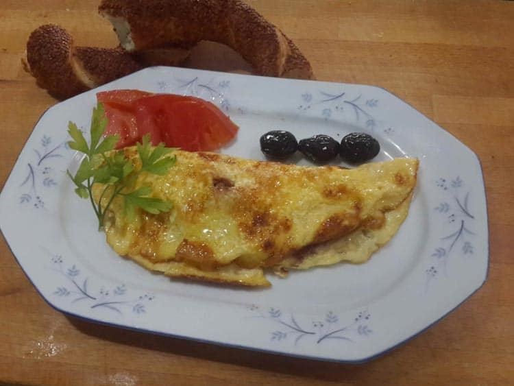 1 Yumurtalı Omlet ala RooninStark – Erkek Adam Yemek Yapar mı